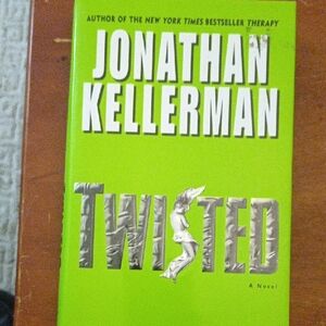 's 'Twisted' - Vibrant Green Cover